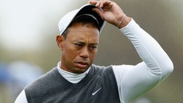 Tiger Woods sale del Top 100 mundial por primera vez desde 1996
