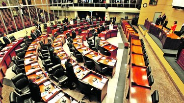 Asamblea cumple tercera semana sin debatir leyes