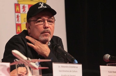 Rubén Blades destaca lucha 'incansable' de Alí contra el racismo