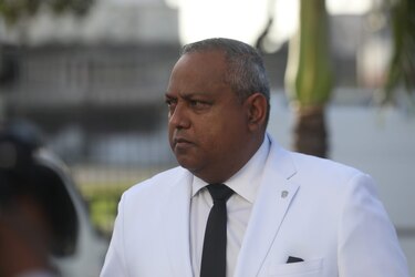 Bancada del PRD anuncia que votará por Shirley Castañedas 
