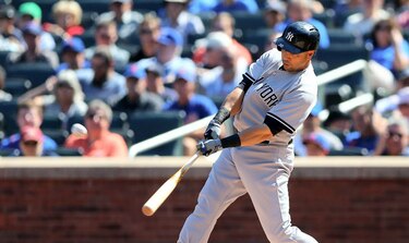Jonrones de Beltrán y McCann dan victoria a Yankees sobre Mets