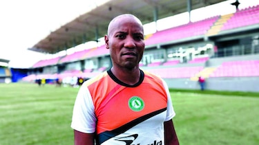 Alianza despide a Cubillas y nombre a Daniel Valencia