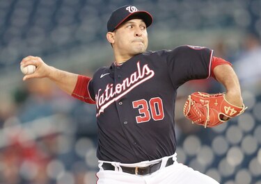 Espino disfrutó la ovación del público en Nationals Park