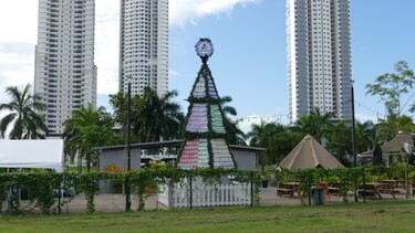 Tetra Pak presenta el ‘reciclárbol’ de Navidad de Centroamérica