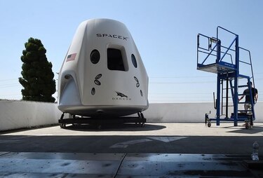 El primer vuelo tripulado de SpaceX a la Estación Espacial Internacional programado para mayo