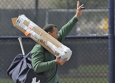 Alex Rodríguez se reporta a los entrenamientos de los Yankees