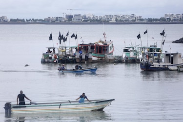 Tensión en el mar: sector pesquero nacional denuncia trato desigual por parte de la ARAP