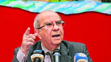 Rector: auditorías están contaminadas