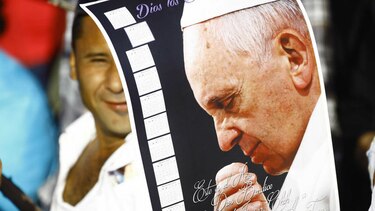 El papa llega a fronteriza Ciudad Juárez