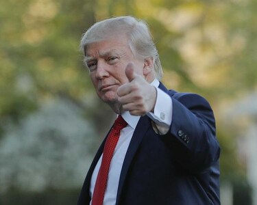 Donald Trump propone drásticos recortes fiscales para todos