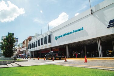 CWP invertirá $500 millones tras la adquisición de Claro