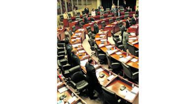 Asamblea, sin acuerdo para conformar comisiones