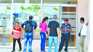 Hospital Irma Tzanetatos continuará cerrado