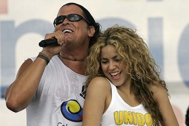 Shakira y Carlos Vives defienden la originalidad de 'La bicicleta'