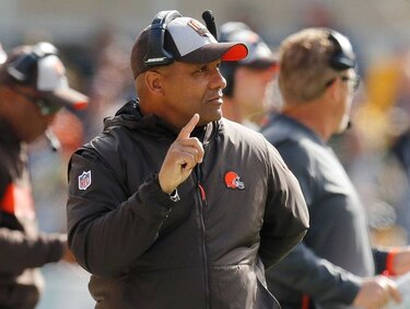 Browns despiden finalmente al técnico Hue Jackson