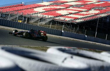 Alonso dice sentirse perfectamente bien, quiere estar en la pista