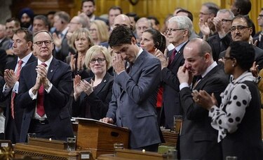 Canadá ofrece disculpas por purga del gobierno contra gais en el pasado