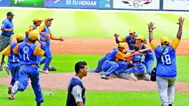 Tetracampeones
