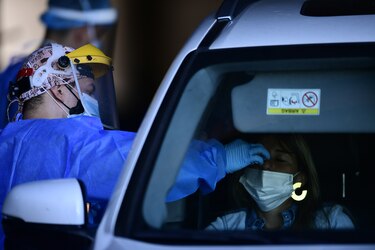 Minsa reporta un fallecido por covid-19 en las últimas horas; los casos activos suman 24,653