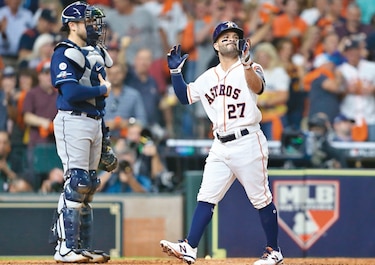 Bregman y el venezolano Altuve se disculpan por robo de señas de Astros
