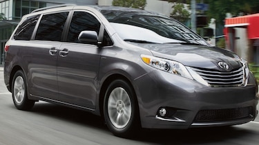 Toyota llamará a reparar 744 mil autos en Estados Unidos