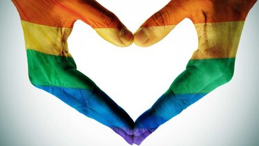 Corte Interamericana de Derechos Humanos reconoce los derechos de parejas del mismo sexo