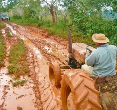 Caminos de producción, en mal estado