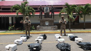Decomisan 400 paquetes con droga en Guna Yala; los bultos fueron dejados en el mar