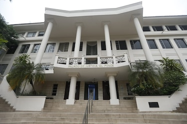 La Corte Suprema bajo escrutinio: salarios elevados, blindaje de actas y estabilidad sin concurso