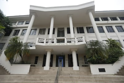 La Corte Suprema bajo escrutinio: salarios elevados, blindaje de actas y estabilidad sin concurso