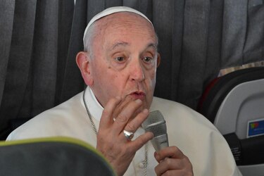 El Papa pide un acuerdo duradero que ponga fin a la crisis humanitaria en Nagorno Karabaj