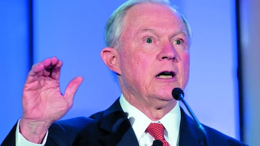 Jeff Sessions testificará en una audiencia del Senado