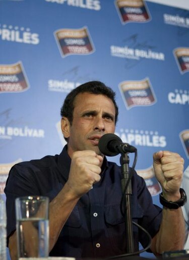 Capriles: La auditoría llevará a 'repetir las elecciones'