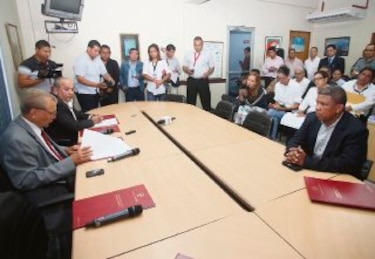 Agenda legislativa, estancada