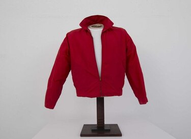 Chaqueta de 'Rebelde sin causa' será subastada