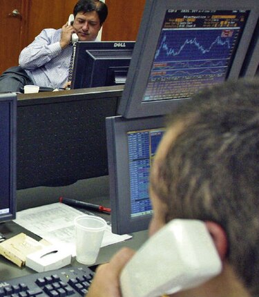 Fiscalía colombiana anuncia 13 nuevas imputaciones por descalabro bursátil