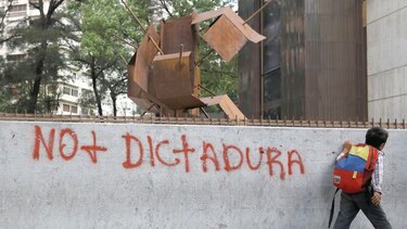 Rusia se defiende en la OEA ; Trump: ‘tienen que irse ’