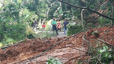 Varias comunidades afectadas por deslizamientos en La Pintada