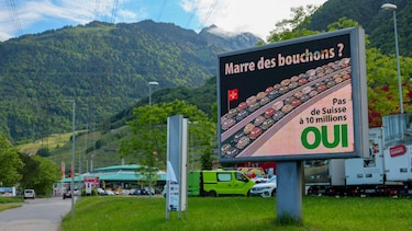 Suiza, el primer país del mundo que se plantea poner un límite a su población