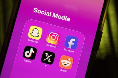 ¿Es tu postura política o tu algoritmo?: Cómo las redes sociales distorsionan tu visión del mundo