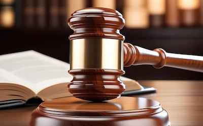 Condenan a 50 años de prisión a exfuncionario de la CSS por delitos sexuales contra tres menores