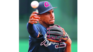 Camargo reaparece y pega par de ‘hits’