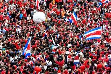 Costa Rica debe mejorar muchísimo si quiere ser protagonista en Catar 2022, advierte Luis Fernando Suárez