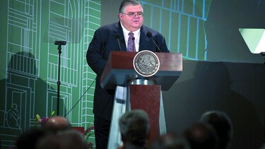 Inflación le gana la batalla a Carstens