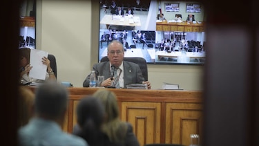 Designan defensores públicos para representar a Martinelli en caso de indultos