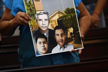 Iglesia salvadoreña celebra anuncio de beatificación de sacerdote y laicos asesinados