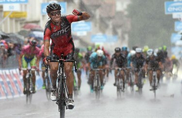 Gilbert gana etapa; Contador llega segundo y se consolida en la general