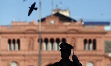 Argentina recibe la Navidad con cortes eléctricos y temor a saqueos