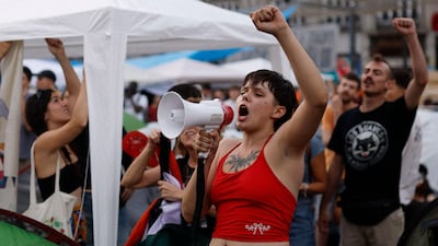 Las masivas protestas en Madrid contra la crisis de vivienda detonadas por el desahucio de la anciana Maricarmen