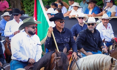 Confesaron coimas en Blue Apple; 9 años después siguen acumulando millones en contratos